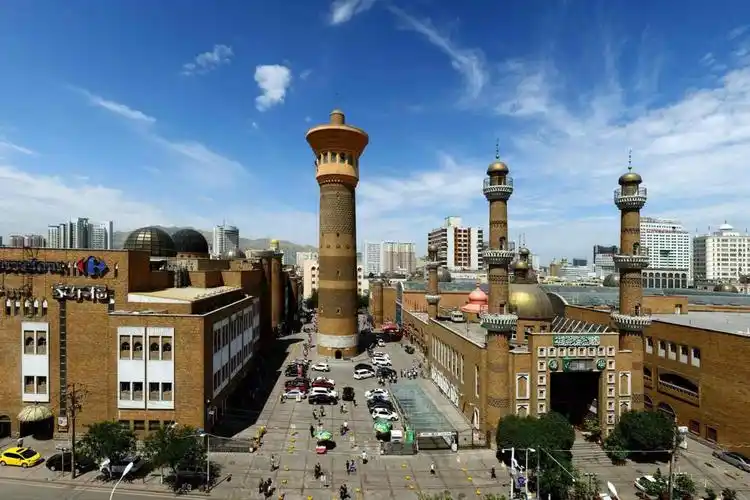 城市之窗新疆最让人流连忘返的九大景点